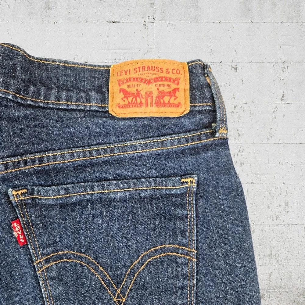 Levi's 515 Dark Wash Mid Rise Classic Western Bootcut Flare Denim Jeans Size 8